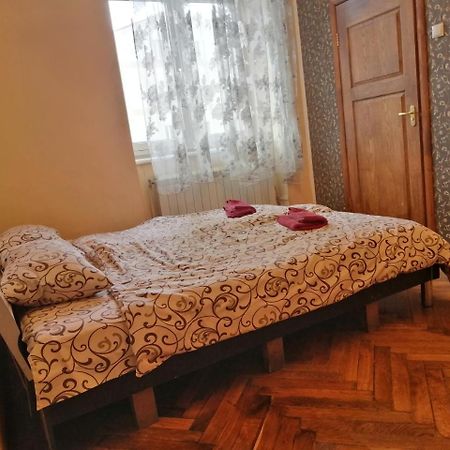 Apple Hostel Lvov Exteriér fotografie