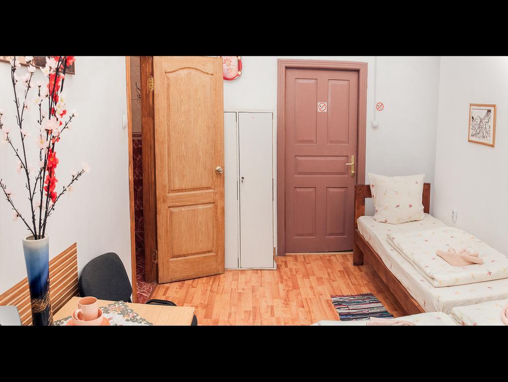 Apple Hostel Lvov Pokoj fotografie