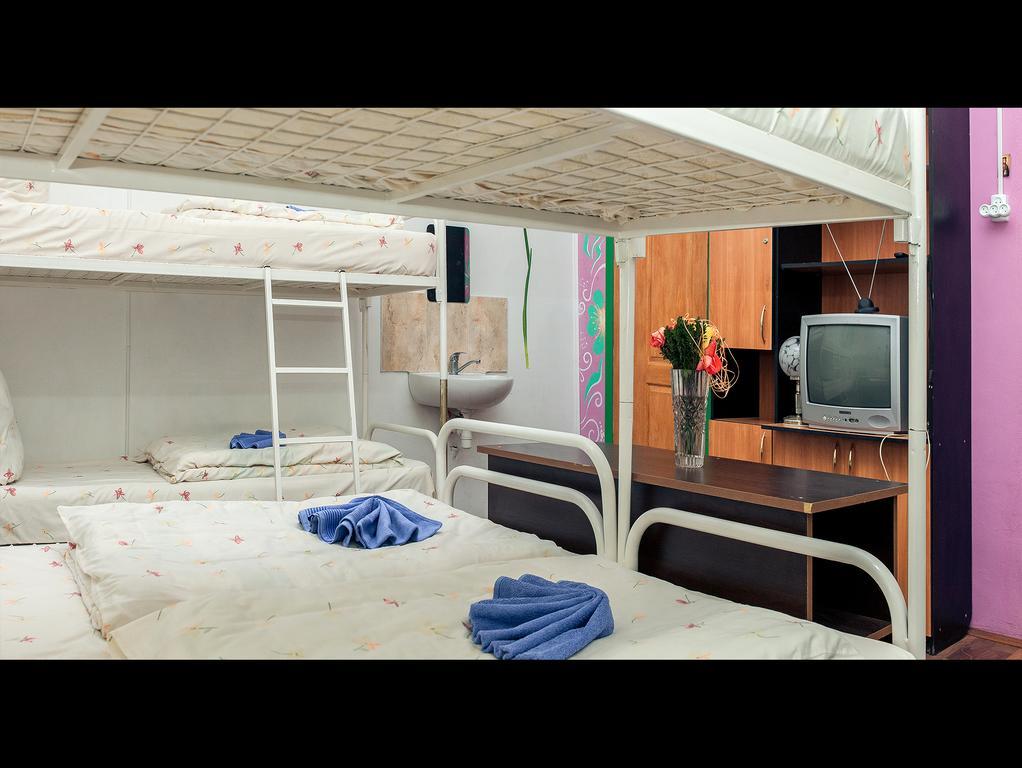 Apple Hostel Lvov Pokoj fotografie