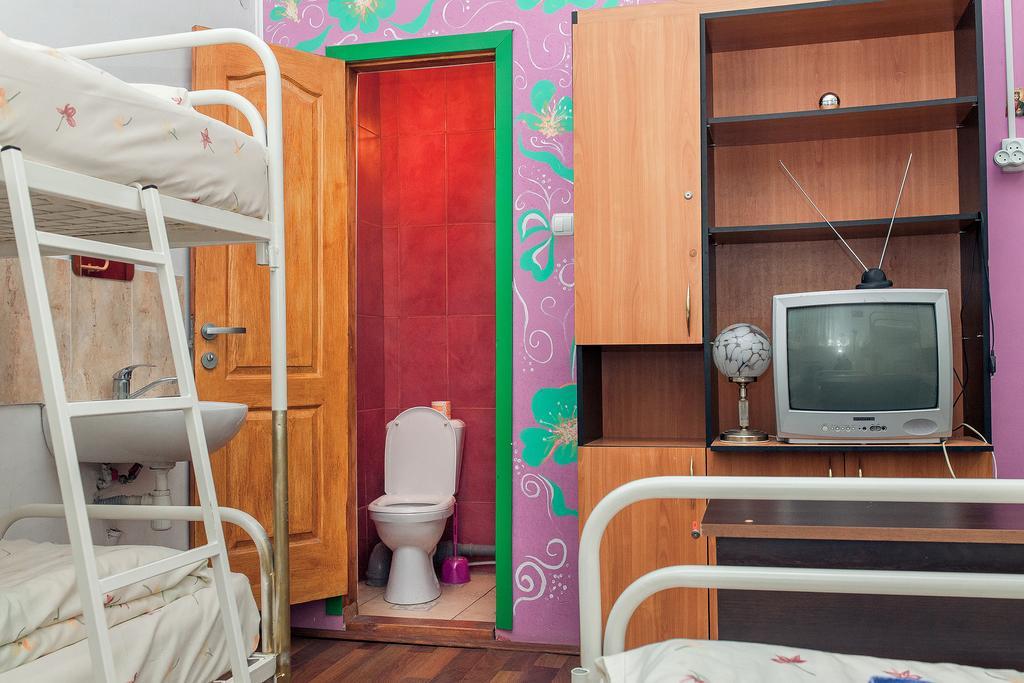 Apple Hostel Lvov Pokoj fotografie